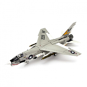 (Replica) 센츄리윙스 F-8E CRUSADER VF-53 Iron Angels 1967 (Normal Version) 한정판 크루세이더 전투기
