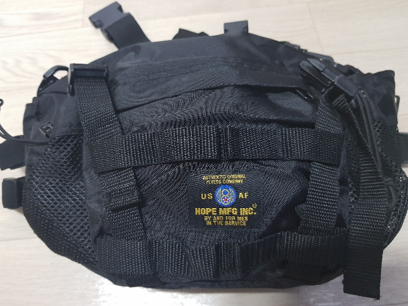 등산할때 쓸려고..