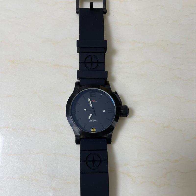 손목도 택티컬!