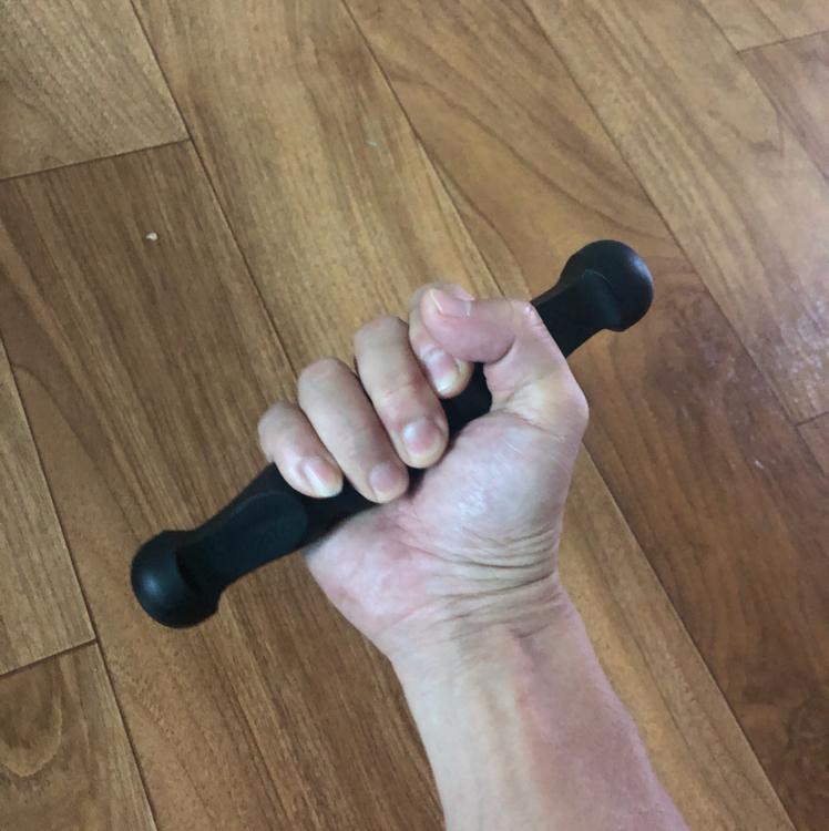 강철만큼 단단함