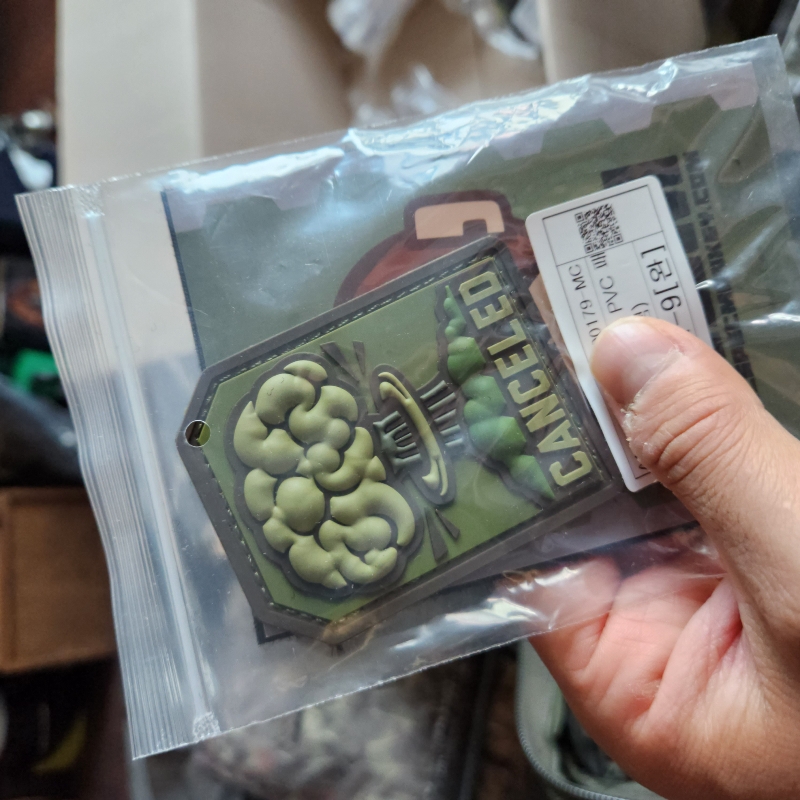 밀스펙몽키 패치는 PVC가 좋네요