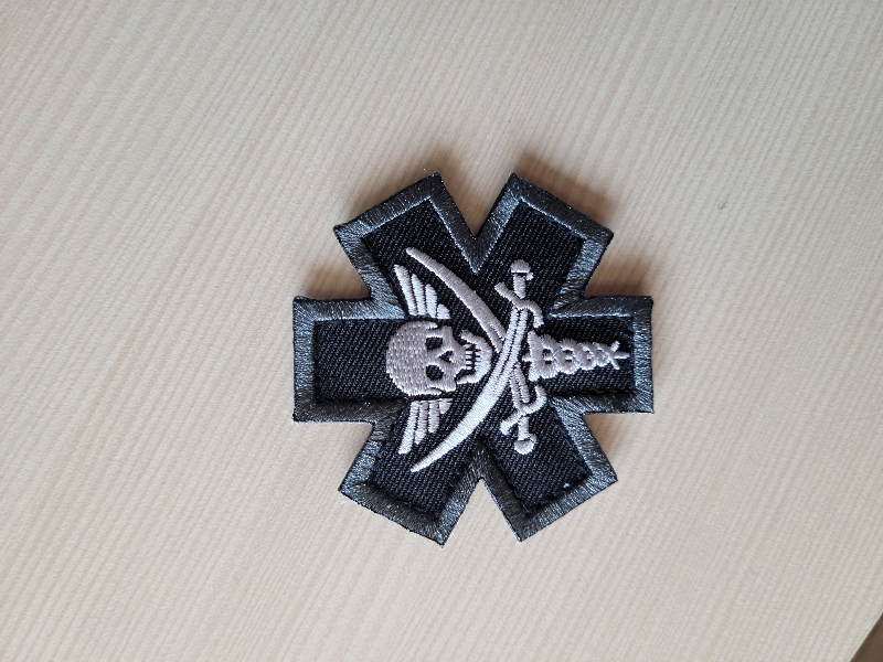 작지만 강렬하다