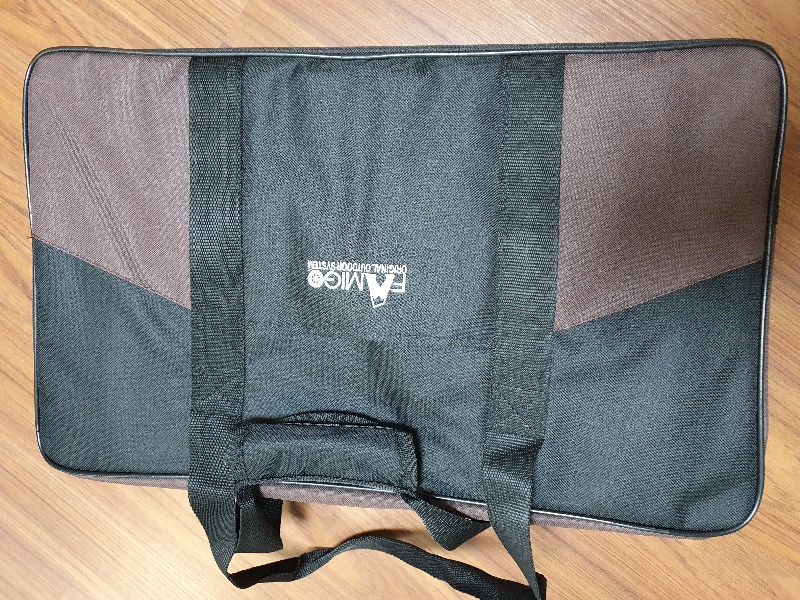 좌석 넓이가 편안한 캠핑의자