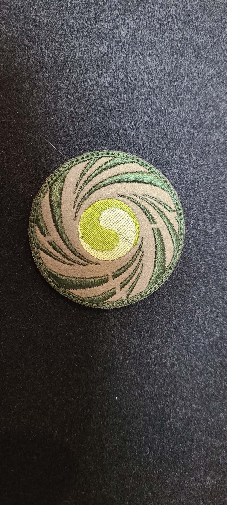 약간 작은 회오리 태극기