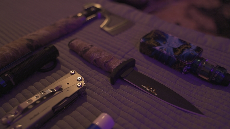 도끼나 나이프에 감으면 그립이 더 좋아져요