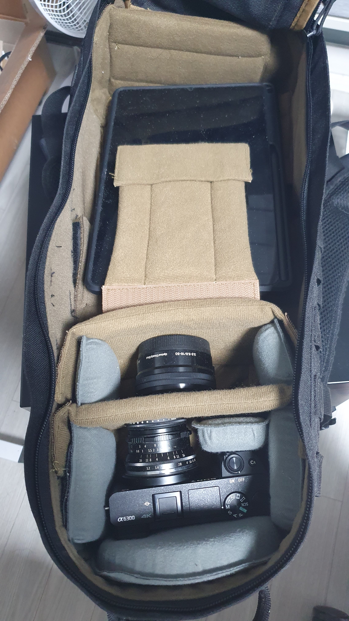 카메라 가방 세팅에 아주 좋습니다