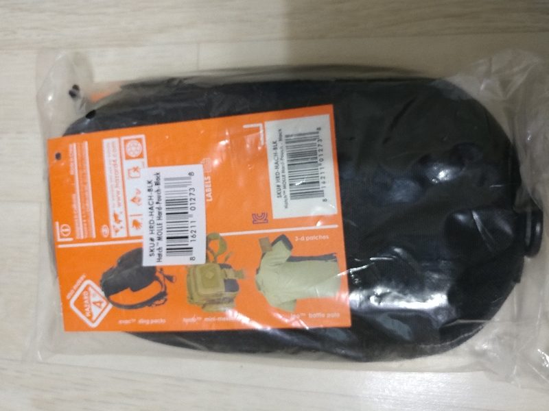 넉넉한 공간의 하드케이스