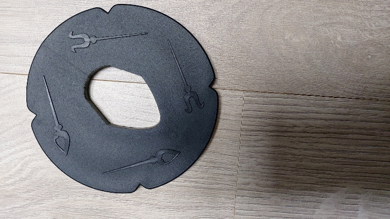 생각보다 묵직하네요