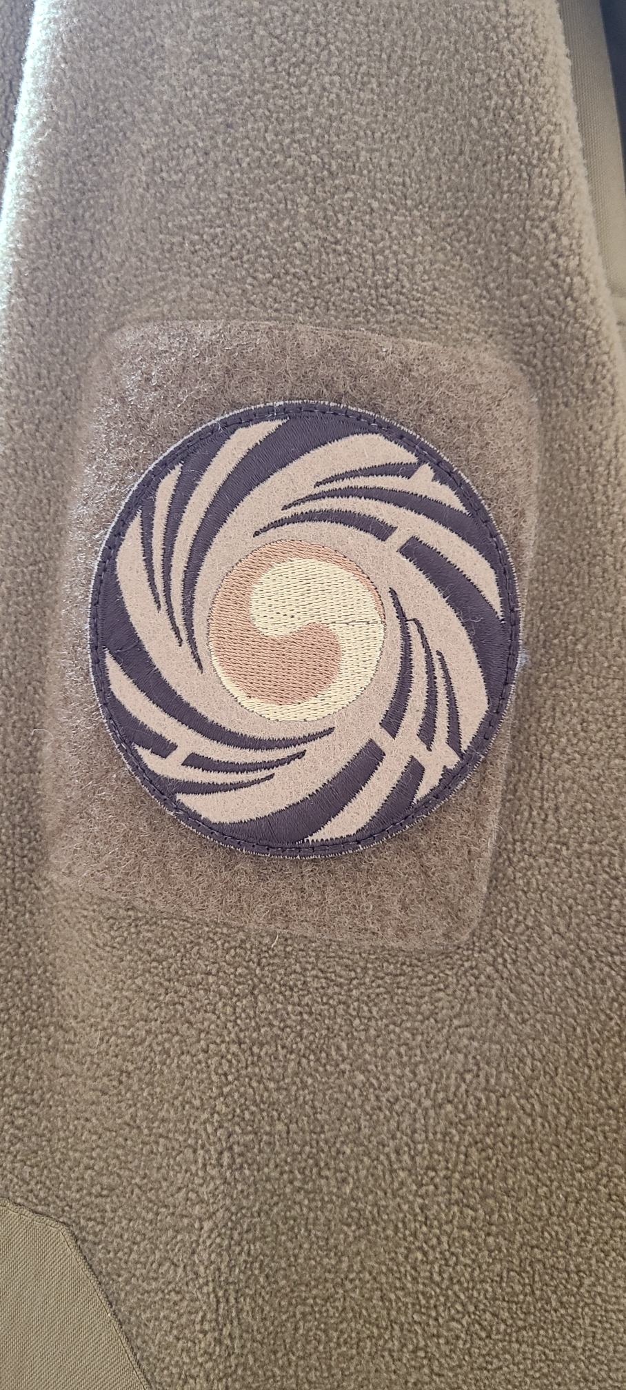 회오리 태극기 디자인하신 분 상 줘야 합니다.