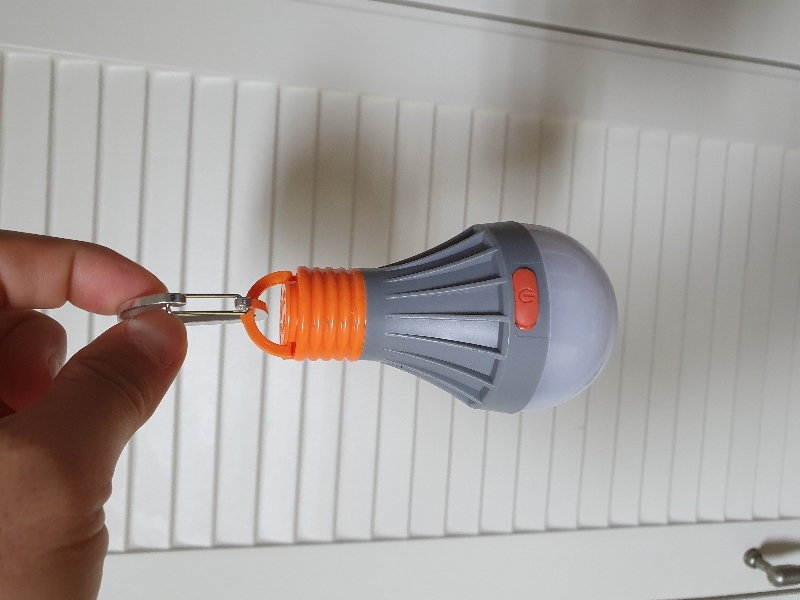 귀여운 전구모양 텐트등