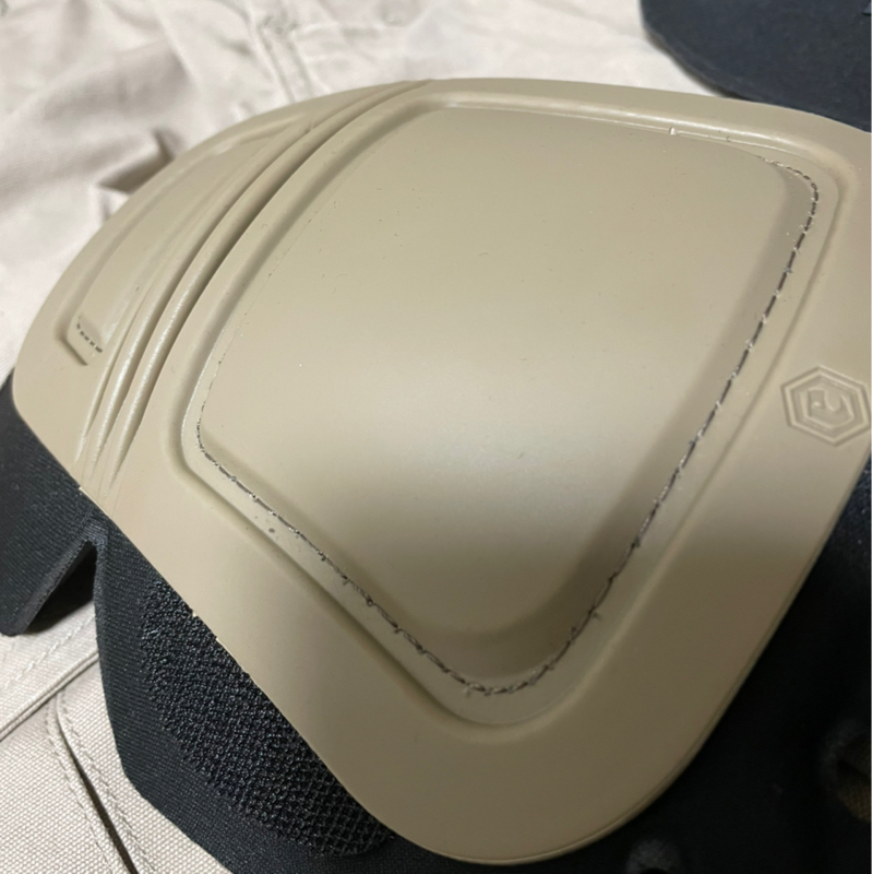 에머슨 GEN2 바지에도 호환이 잘 됩니다.