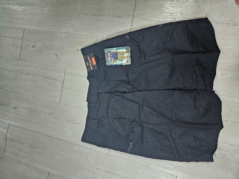 반바지 괜찮네요.