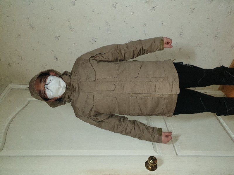 정사이즈보다 약간 작은듯