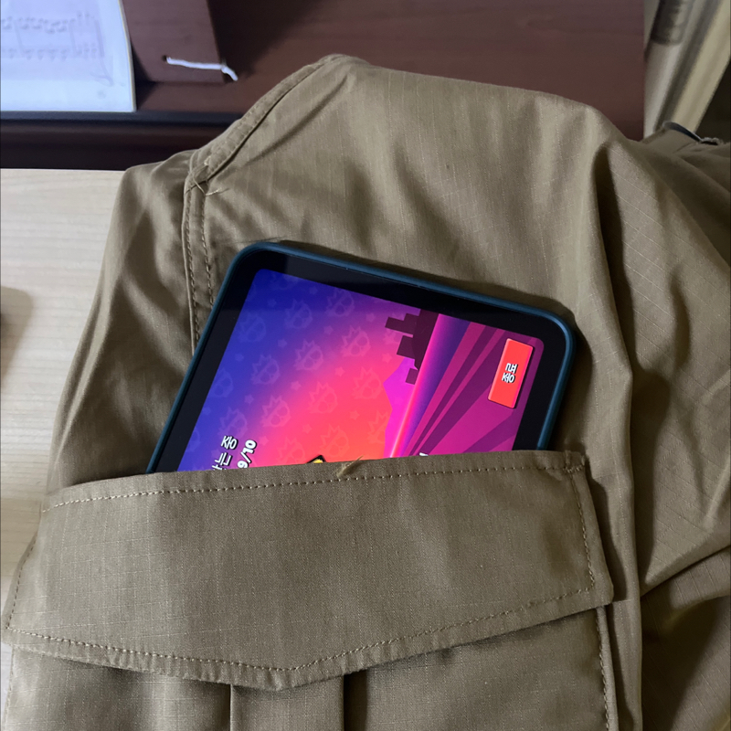 매년 사는 바지..