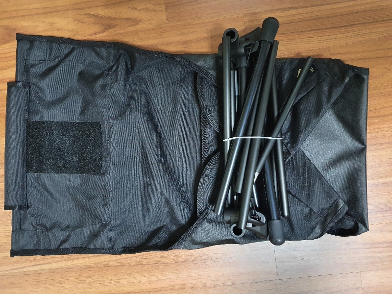 가볍고 컴팩트한 사이즈