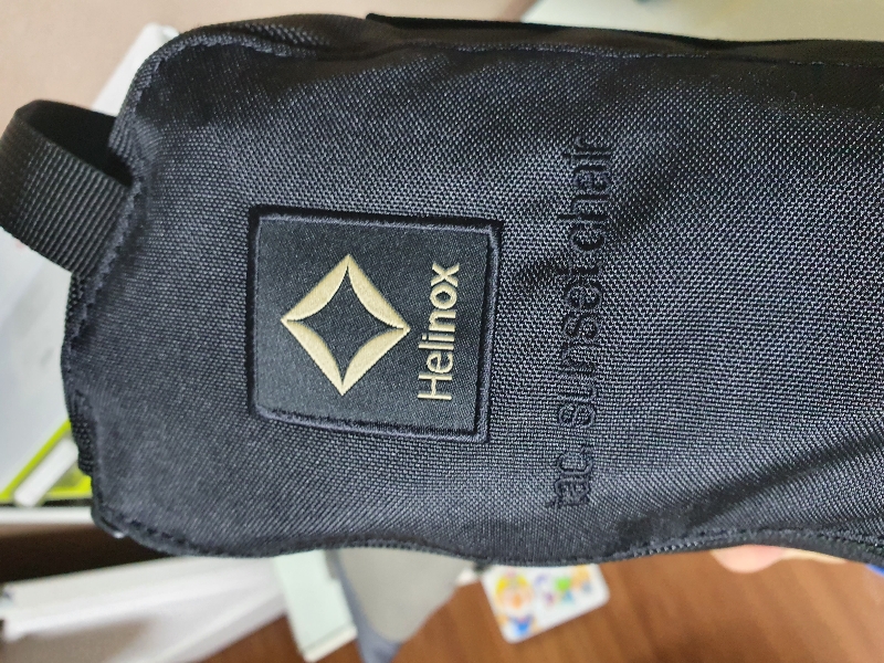 가볍고 컴팩트한 사이즈