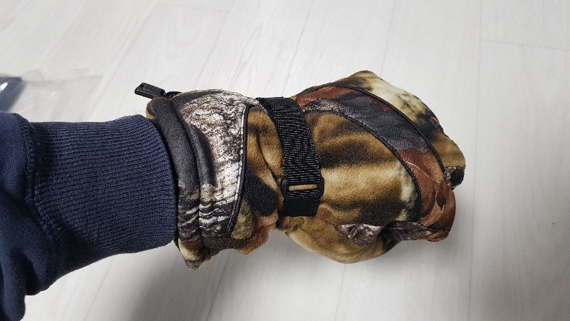 무늬가 예쁜 장갑