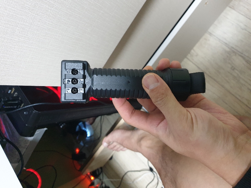 내구성? 무게? 음..