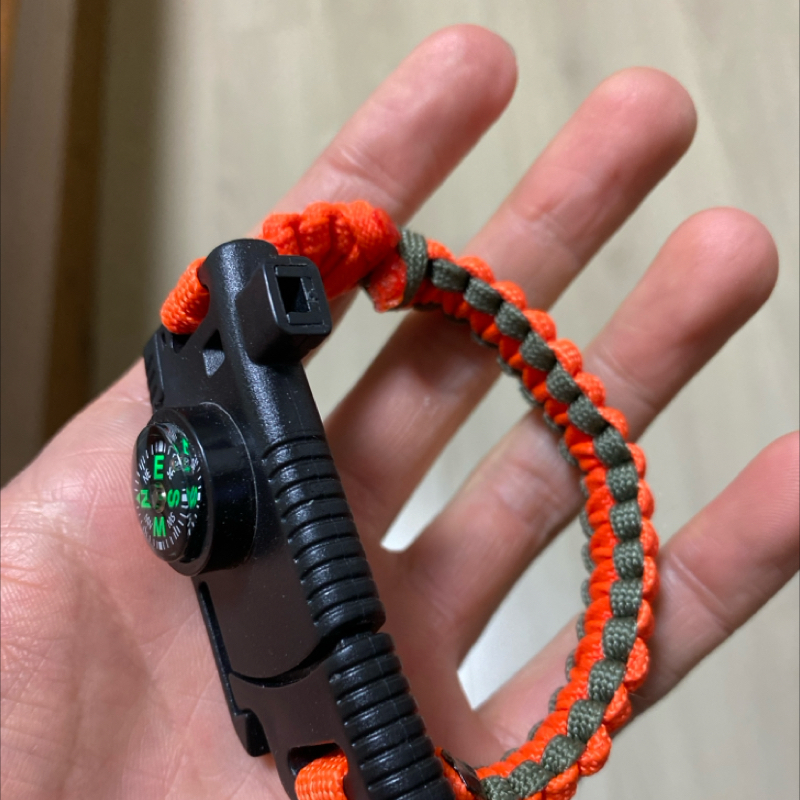 궁금해서 사봤습니다