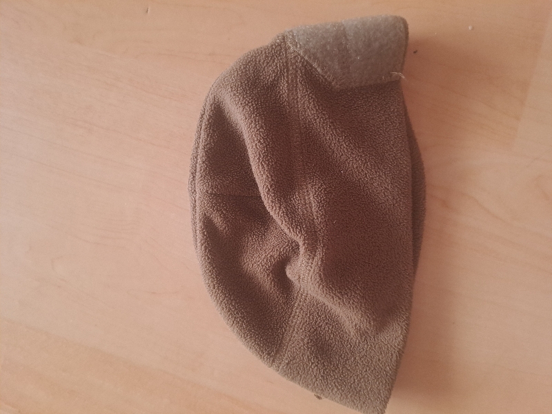 머리 크신분은 좀...