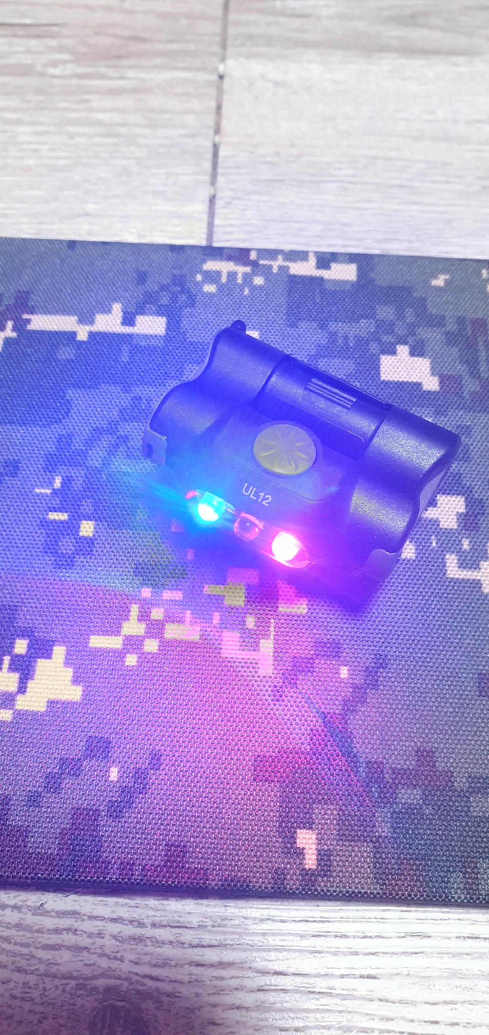 넥스토치 UL12 컴팩트 다용도 긴급용 클립라이트