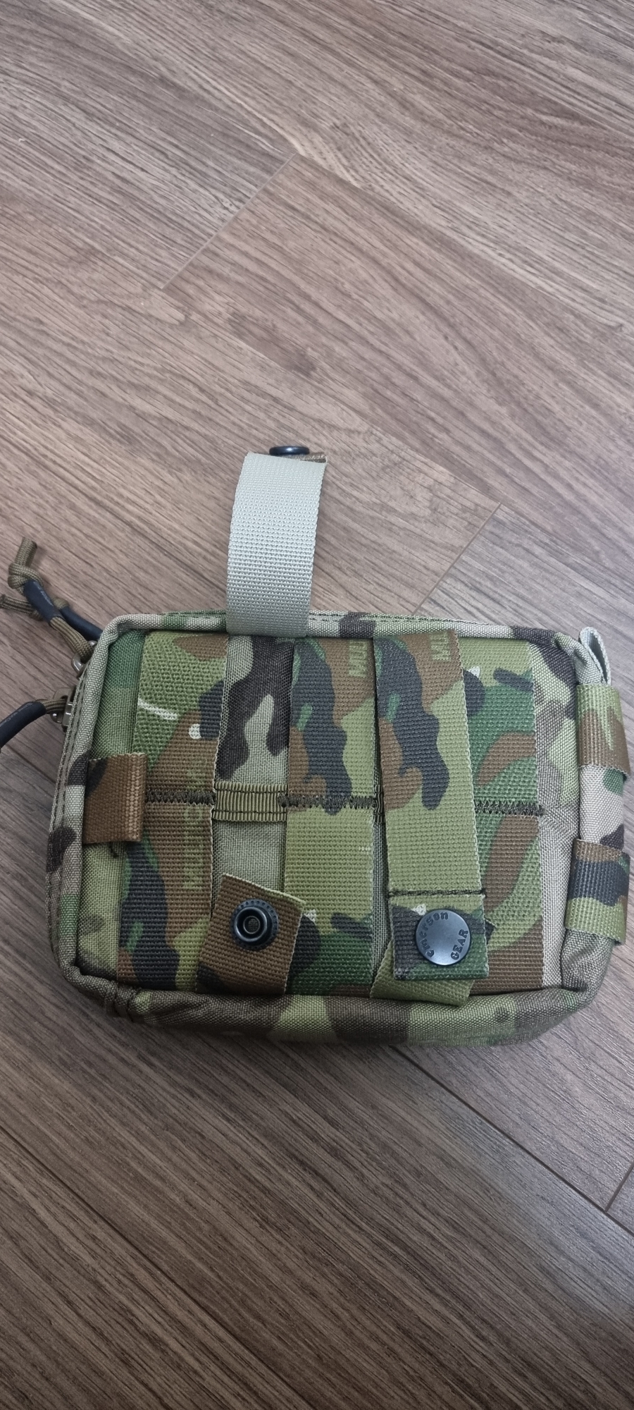 색상 좋고 마감도 좋은데