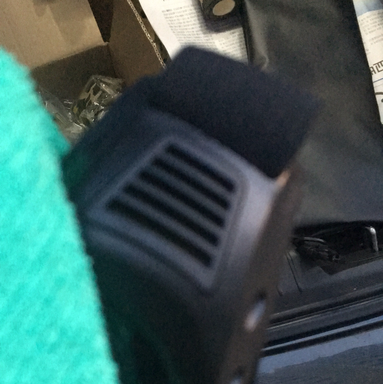 딱 그 가격만큼 합니다.