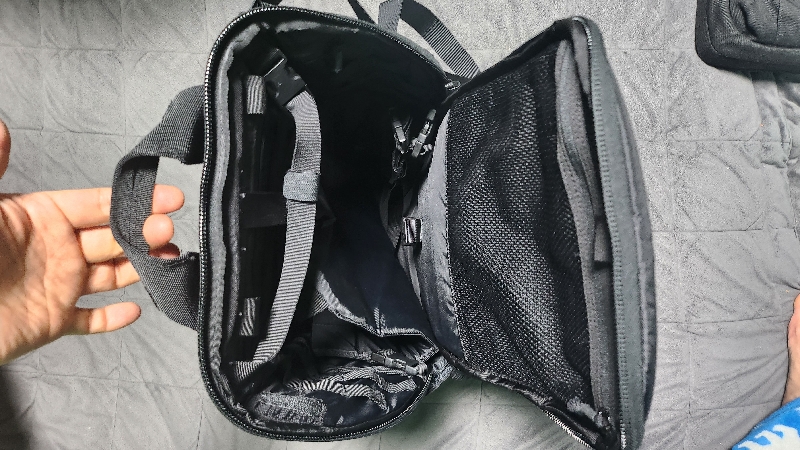 맘에 속 드는 다용도 배낭입니다.