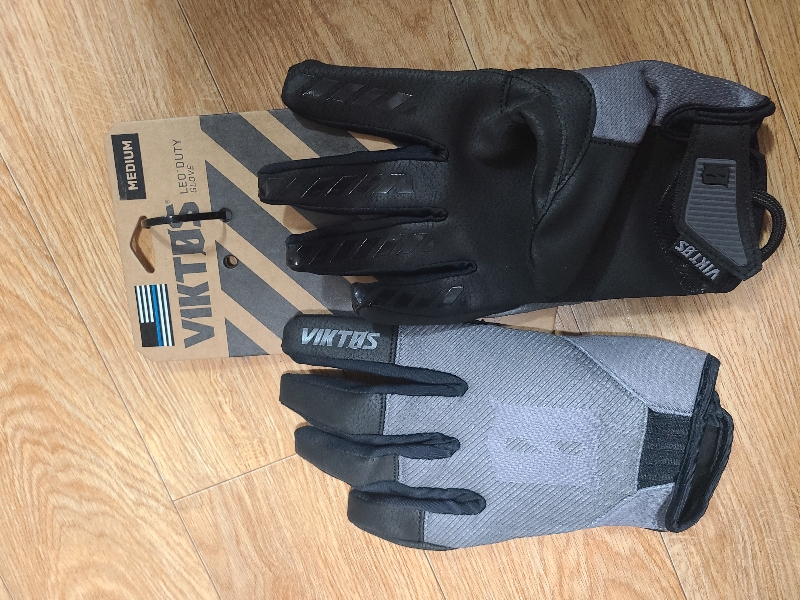 메카닉스와 다른 느낌