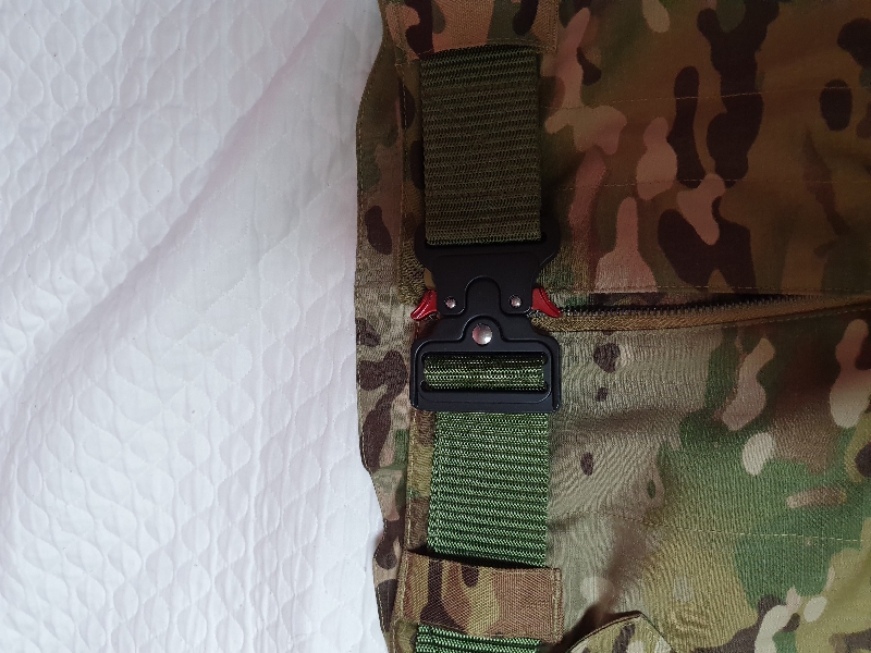 탑팀기어 블렉레드버클 코브라벨트