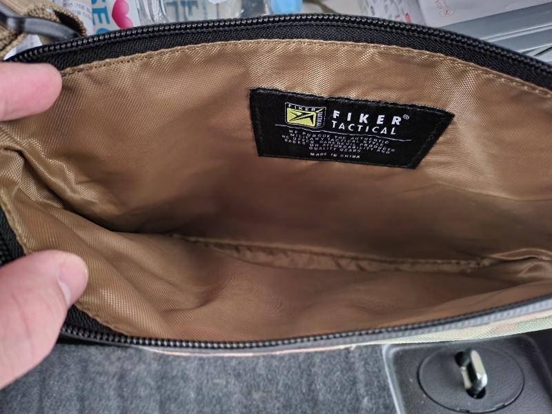 간단하게 소지품 사용하기 좋습니다