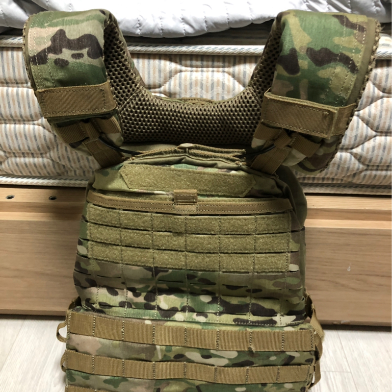 몸을 잘 잡아주는 운동용, 전술 베스트