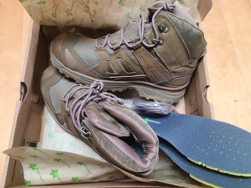 반싸이즈 업 무조건 해야 됩니다~~