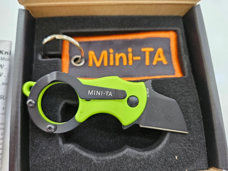 추천으로 샀는데 좋네요