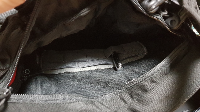 가방 내부에 사용하면 좋아요.