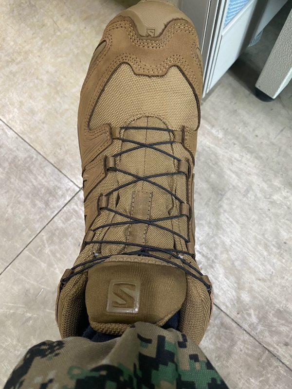 역쉬 살로몬이네요