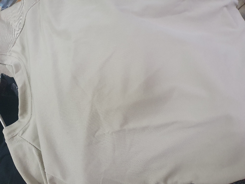 집에서 가볍게 입습니다