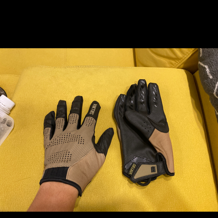 M정사이즈+촥감기는 핏!