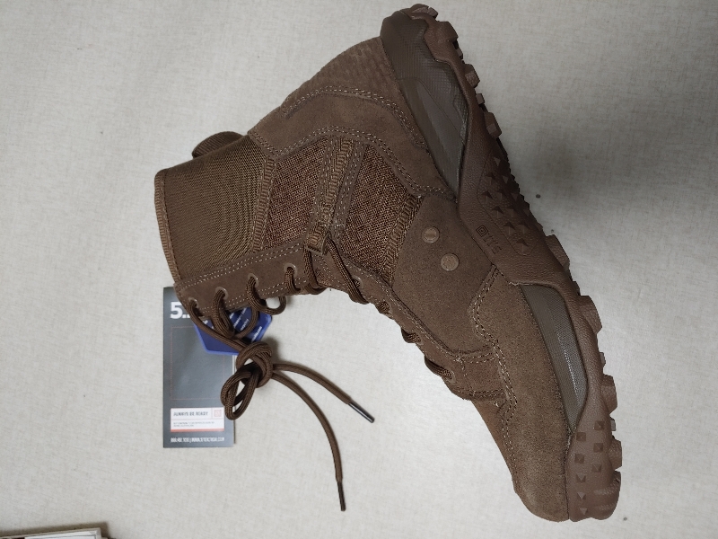 이거 진짜 사고싶어서 재입고 되자마자 구매했어요