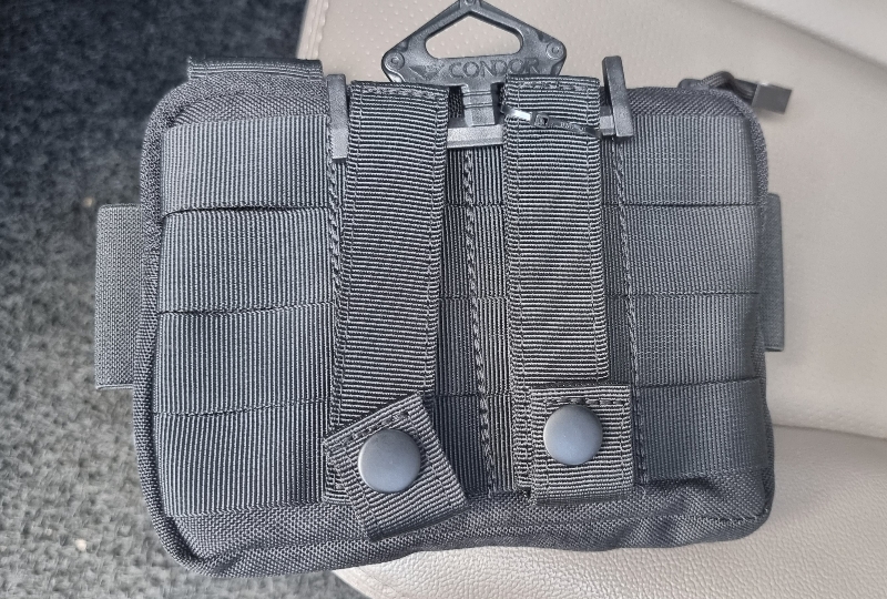 사이즈 좋고 마감도 마음에 드네요