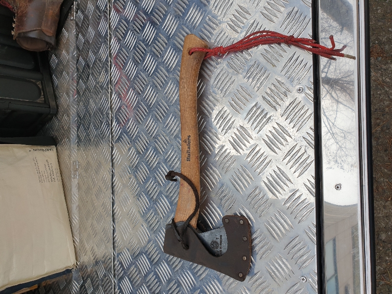 캠핑에 필수 아이템...