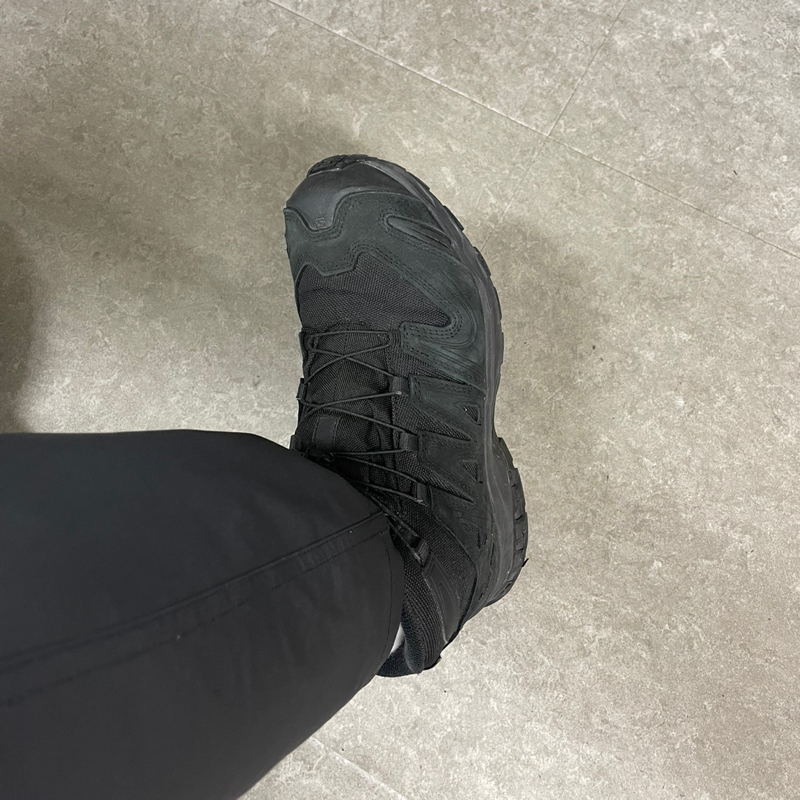 조금 비싸긴 하지만 최고의 전술화