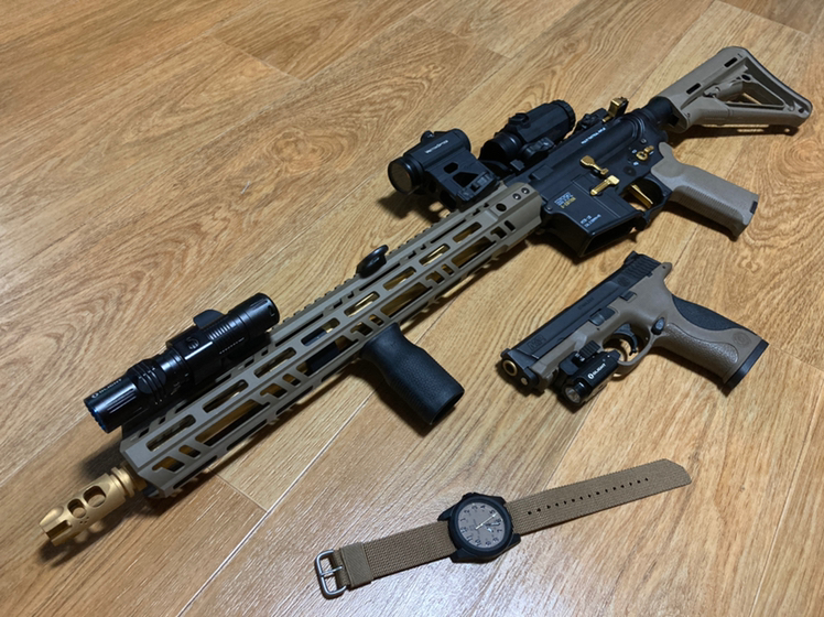 아주 만족스러운데 초침이 아쉽네요