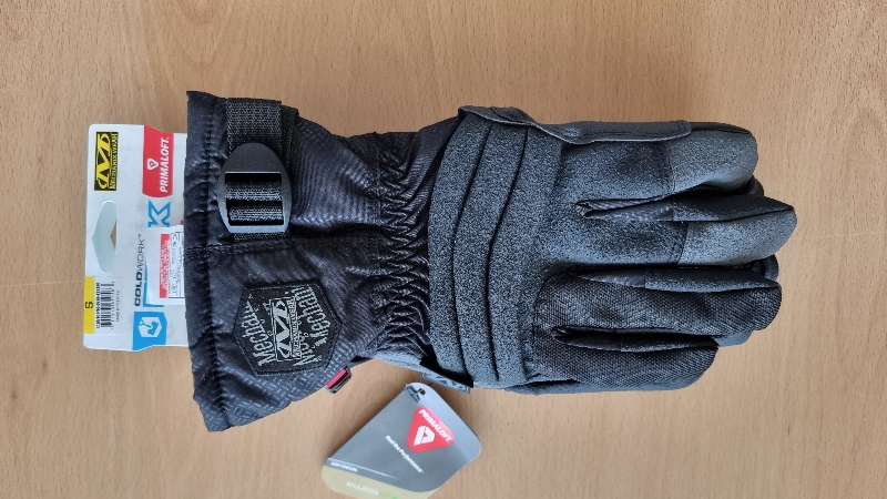 눈내리고 추운 겨울에 딱 일것  같습니다.