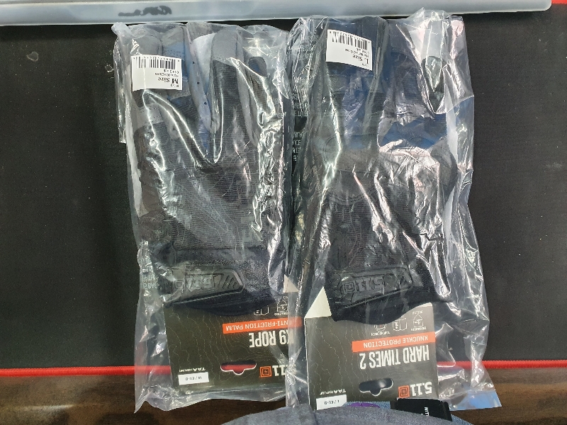 L로 시켰는데 편하네요^^