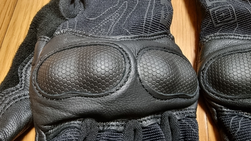 하드타임즈2  장갑