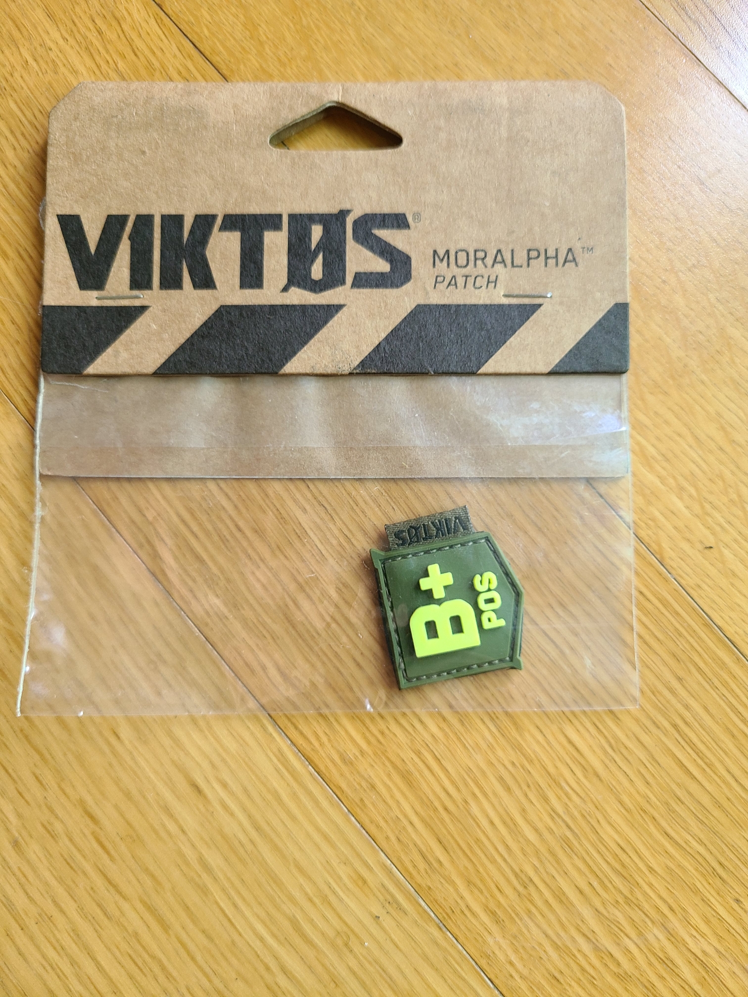 플러스 패치 모자나 자켓에도 부착하니 개성만점