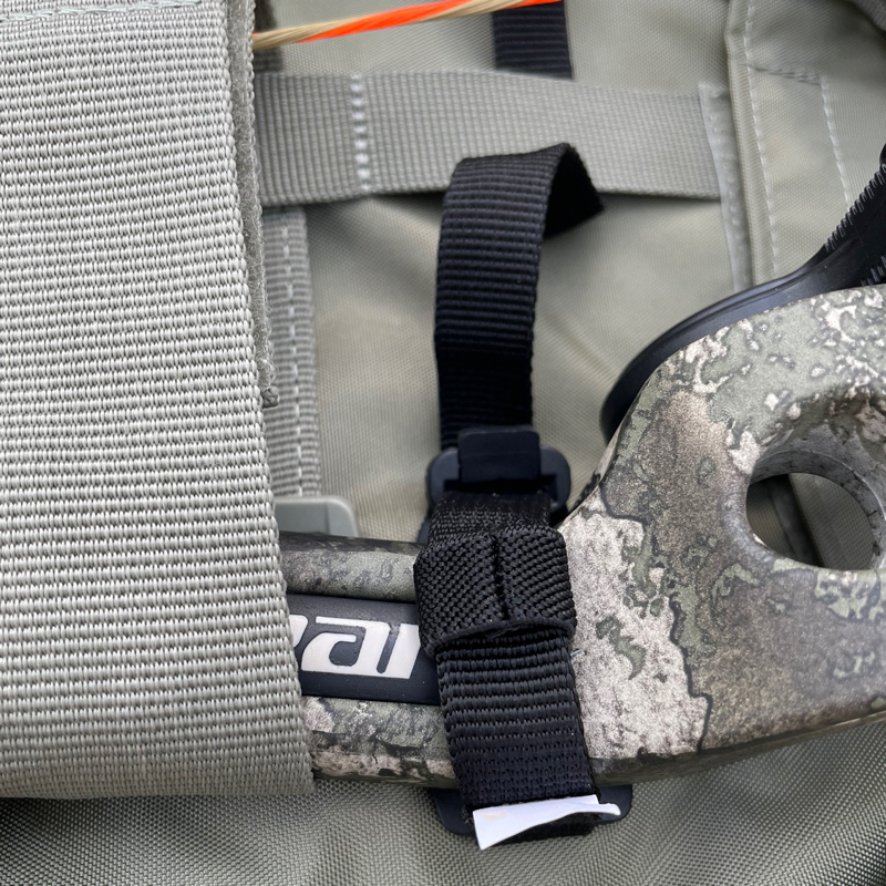 Amp보조 포켓에 활고정용으로 사용하고 있습니다