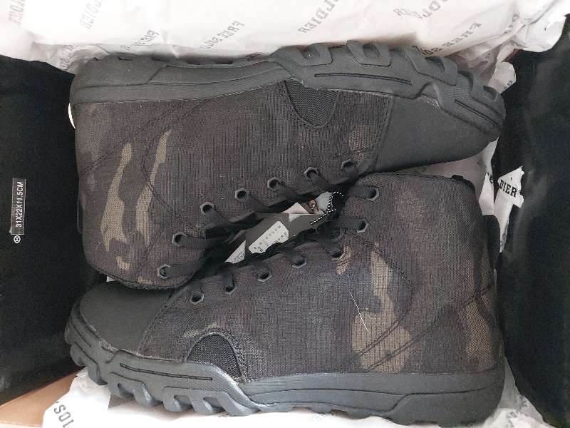 알타마 메리타임 부츠와 똑같네요