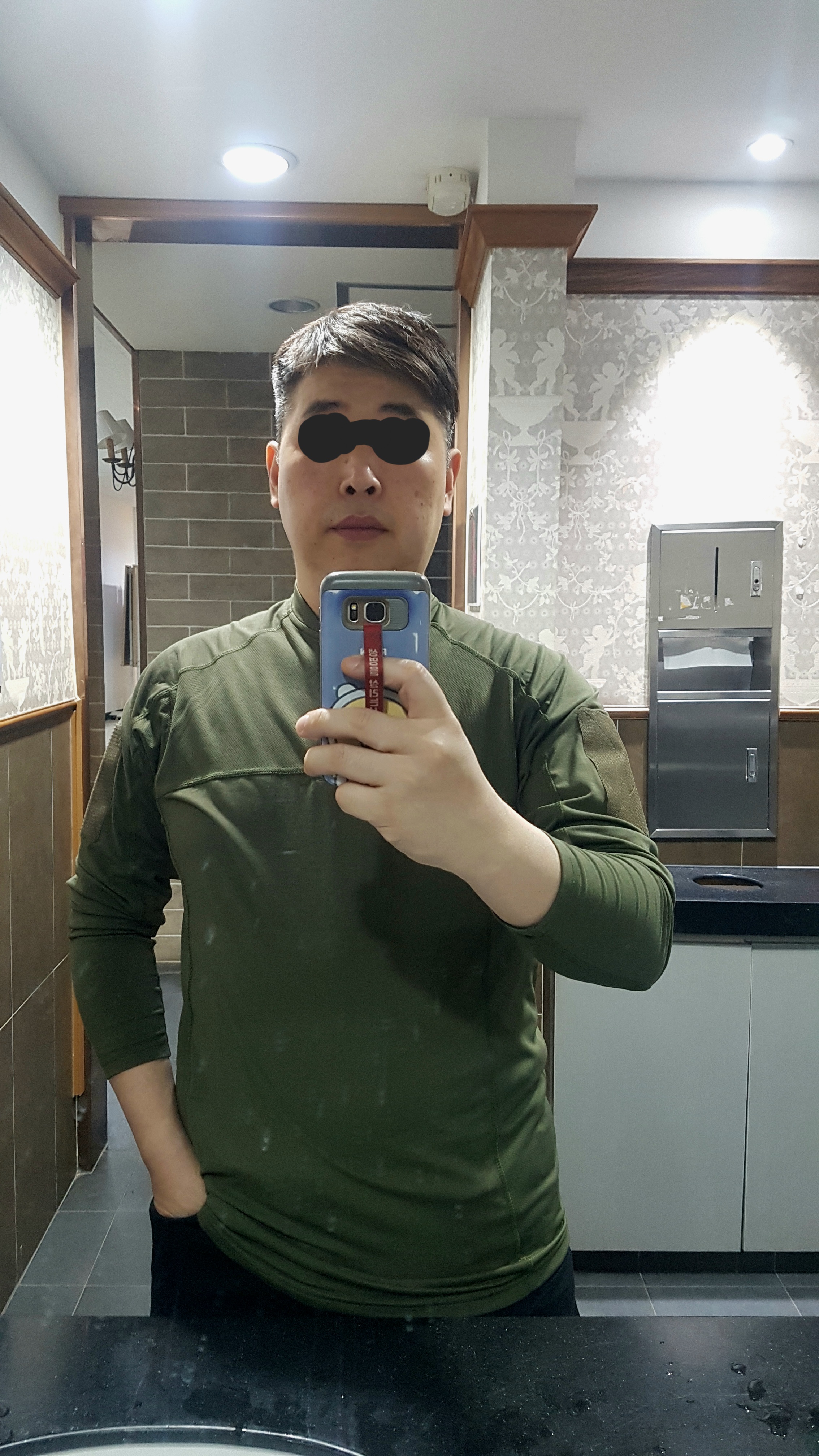 핏감이 좋습니다.